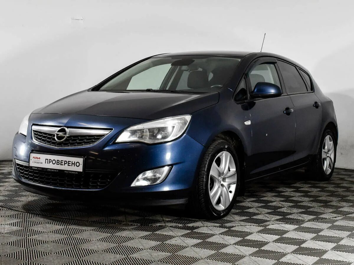 Купить опель j хэтчбек. Opel Astra j 2010. Opel Astra j 2010-2015.