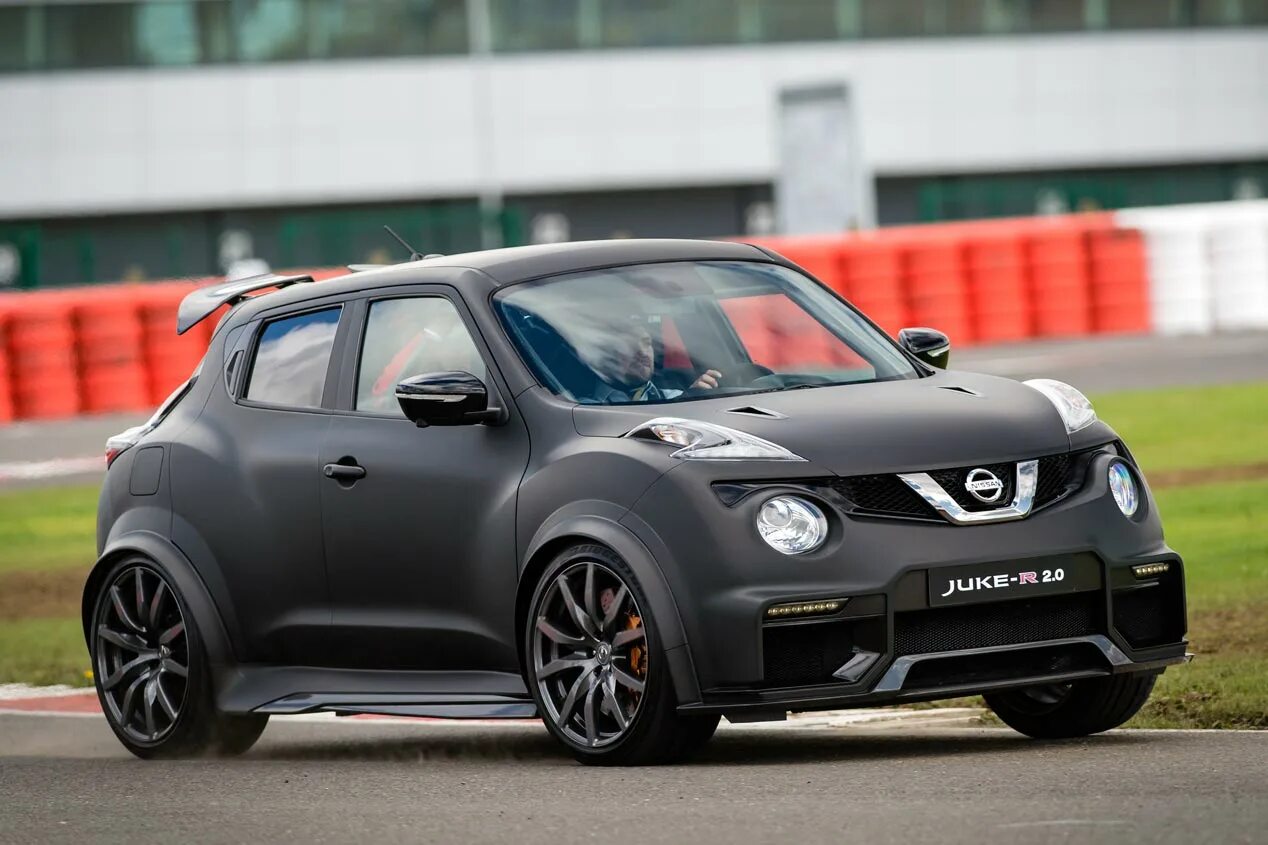 Ниссан жук полный. Nissan Juke r20. Nissan Juke 2. Nissan Juke GTR. Nissan Juke r 3.8.