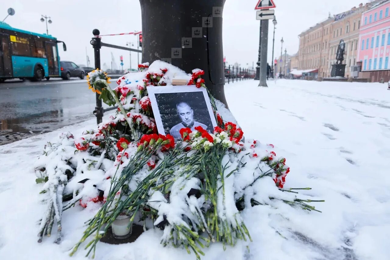 Трагедия в Санкт-Петербурге. Снег в Питере. Погибших в теракте в СПБ.