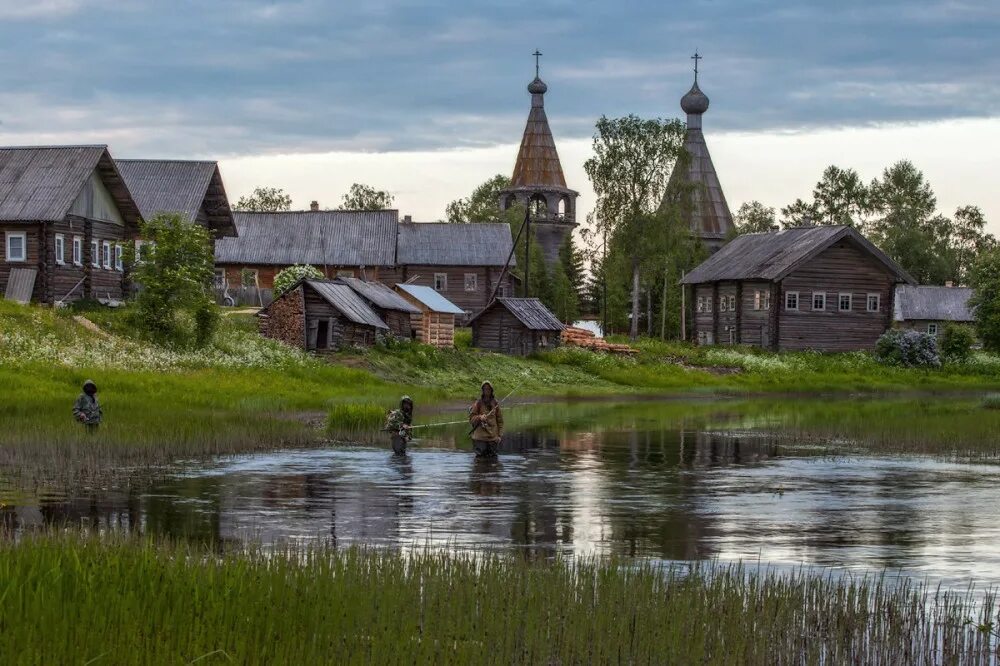 North village. Ошевенское Каргопольский район. Ошевенский Погост Каргопольского района Архангельской области. Церковь Ошевенск Каргопольского района. Деревня Ошевенская Каргопольский район.