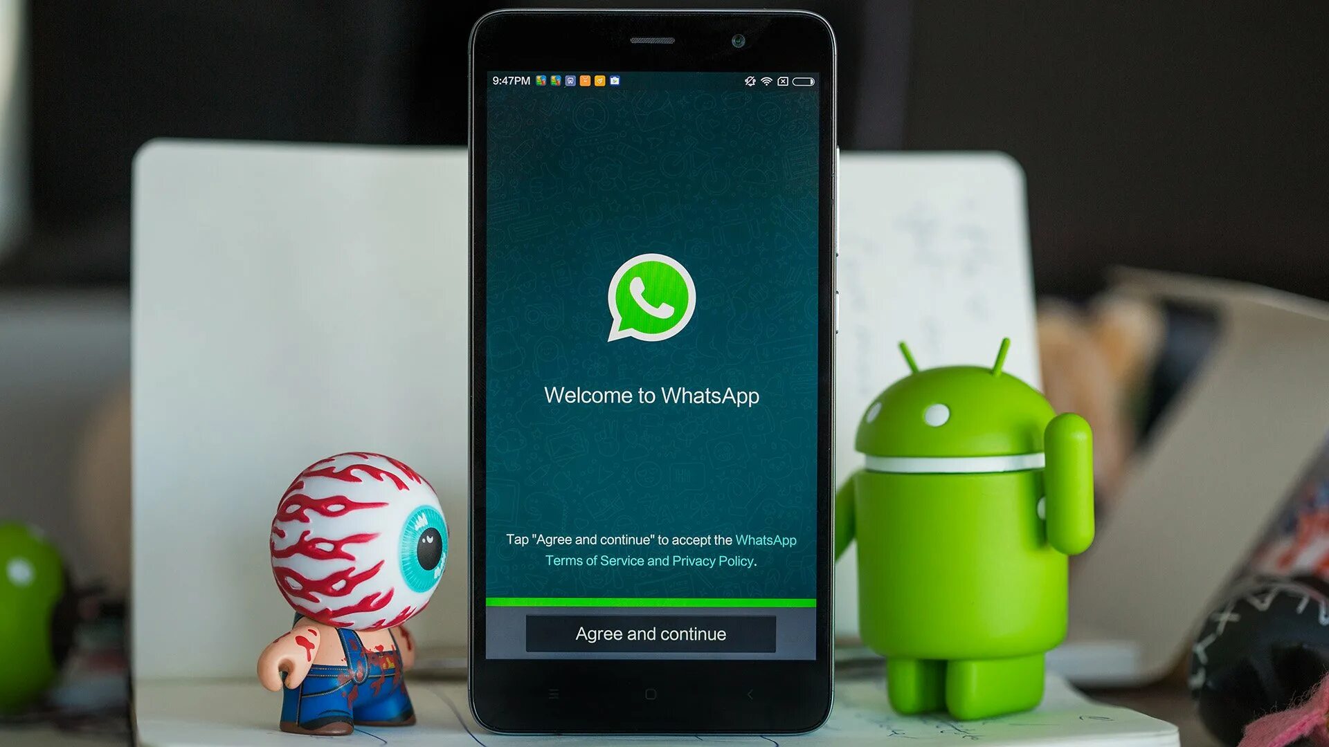 Android experience. Фото Welcome to WHATSAPP. Experience Android. WHATSAPP L Black. Creuioivasauioi no WHATSAPP.