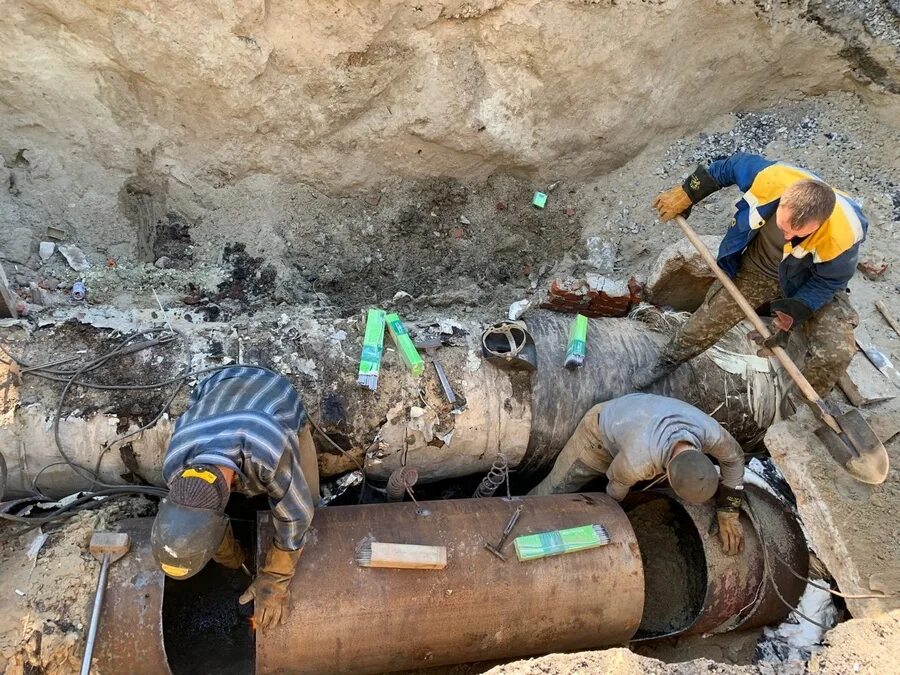 теплосети курск. ремонт теплосетей. теплосети оса. ремонт тепловой сети. северо-западная тепломагистраль.