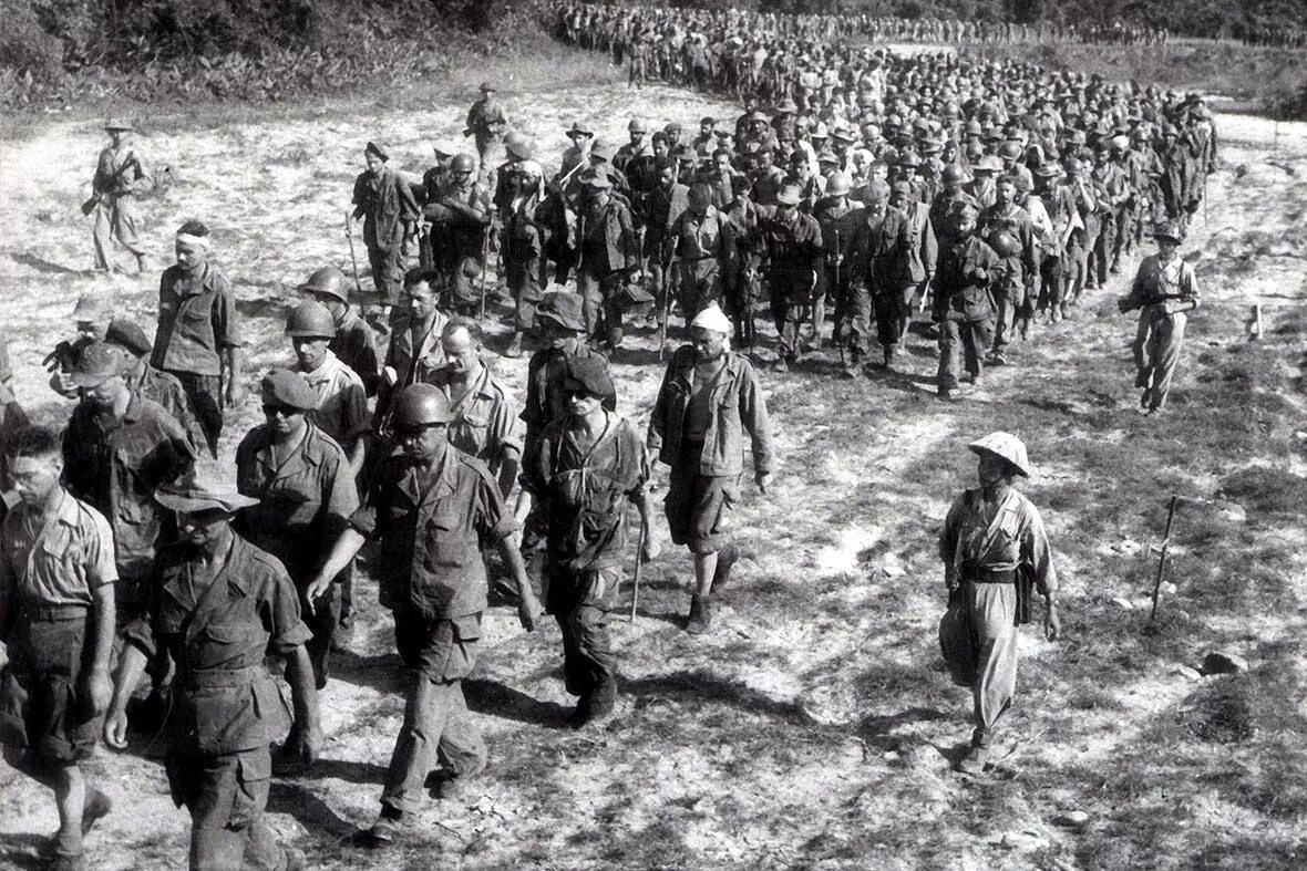 Попадет в плен к французам. Дьен Бьен фу. Дьенбьенфу сражение 1954. Французы в Индокитае 1946-1954.