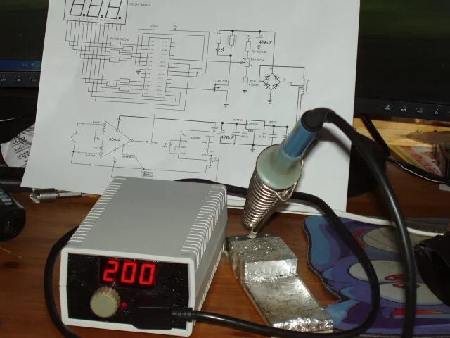 Регулятор паяльника купить. Паяльная станция Hakko 936. Hakko 907 паяльная станция ардуино. Hakko 936d. Паяльная станция Hakko fm-202 комплектующие.