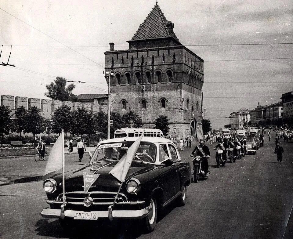 1957 год первый в истории. Москва 1957. Фестиваль молодежи в Москве 1957г хроники. Фестиваль 1957 года в Москве. Фестиваль молодежи и студентов 1957.