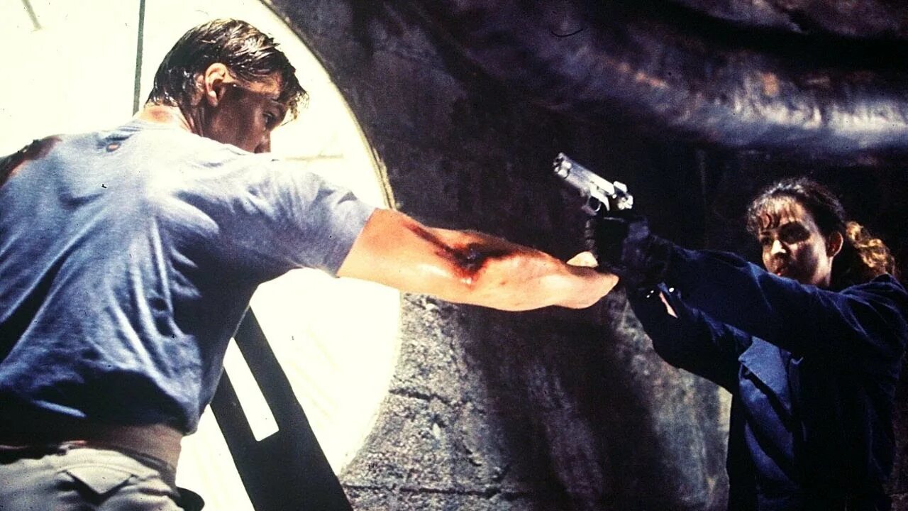 Дикие сердцем wild at heart 1990. Переговорщик (the negotiator), 1998. Зарубежные триллеры 90х годов. Боевики 90-х. Дэвид линч.