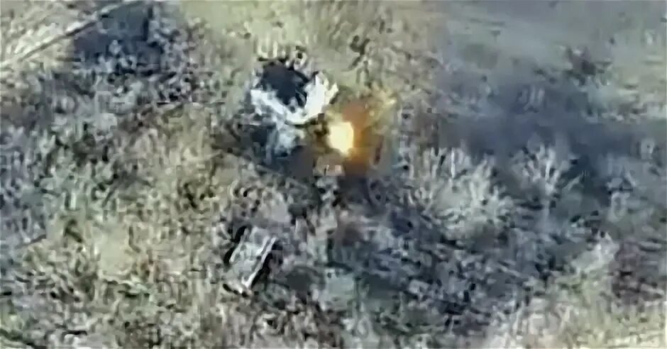 Взрыв на урале. Урал подорвался на мине фото. Пикап ВСУ подорванный под Кременной фото.