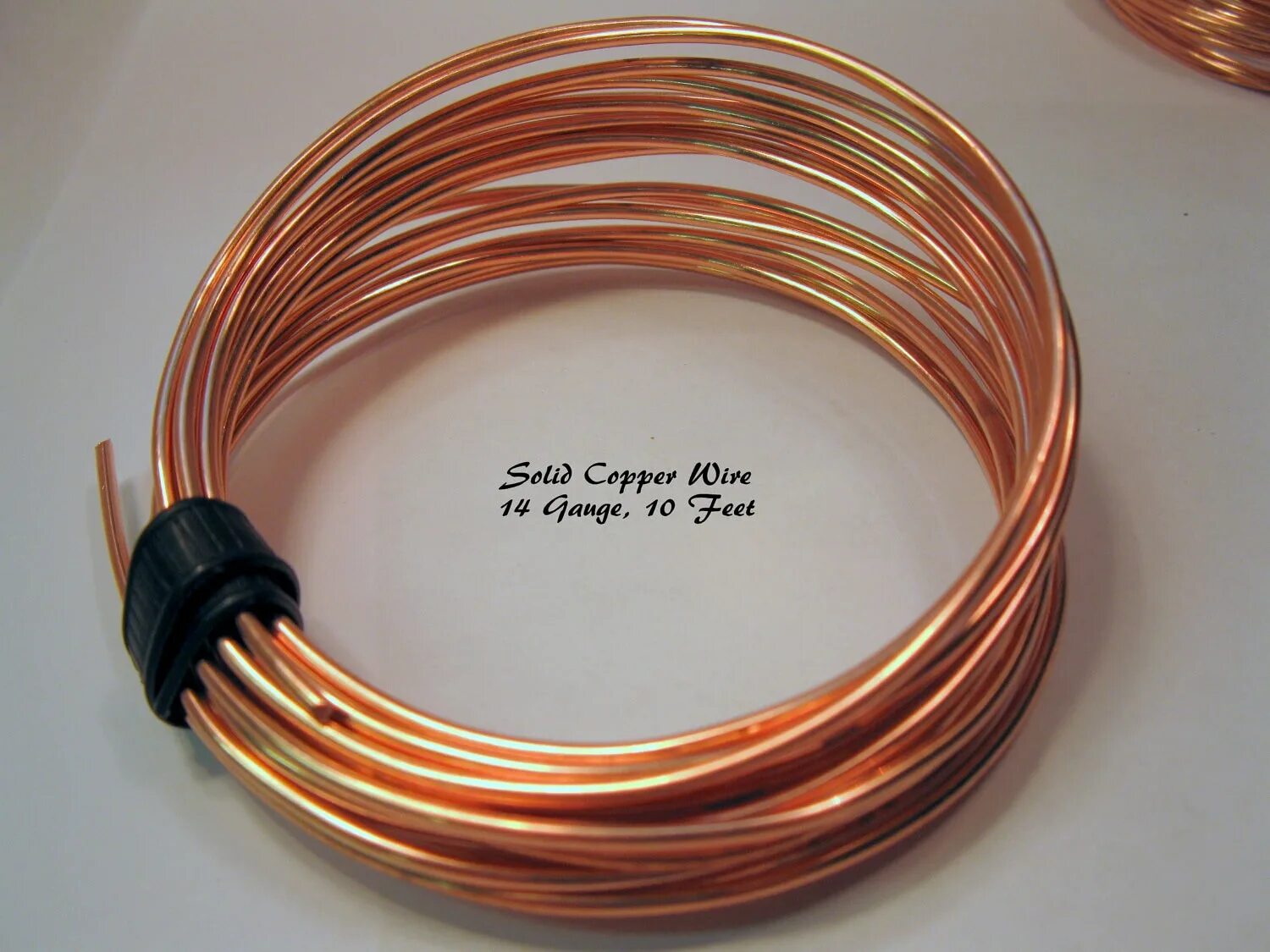 10 Ga Copper wire. Лужёная медь кабель тонкая. Провод луженая медь. Толстая медная проволока. Медь на воздухе покрывается тонким слоем