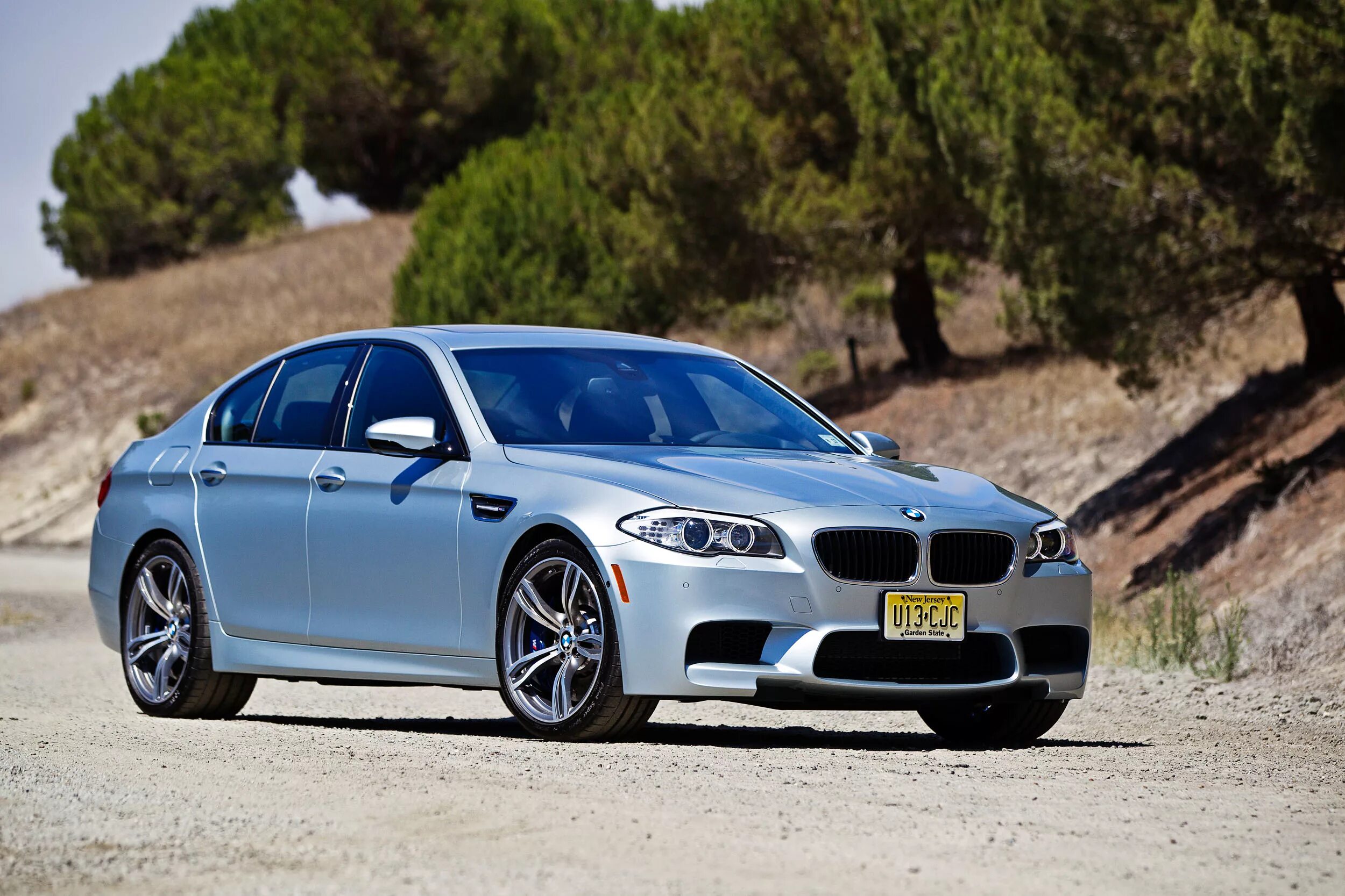 M 5 50. BMW m5 2011. BMW m5 2013. БМВ m5 f10. BMW m5 f10 2011.