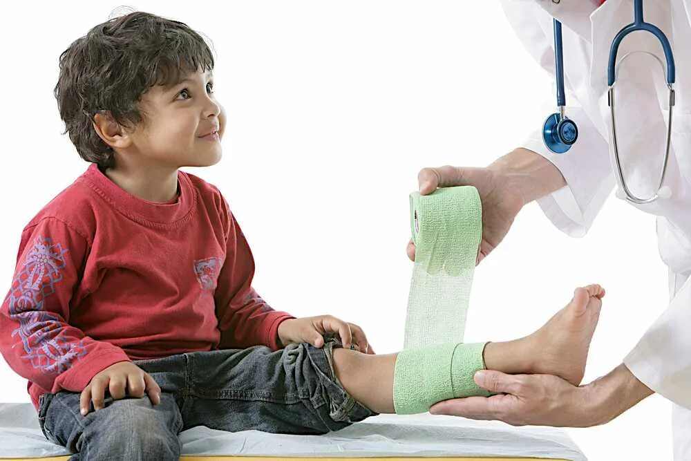 Лечение трещин у ребенка. Травмы конечностей у детей.