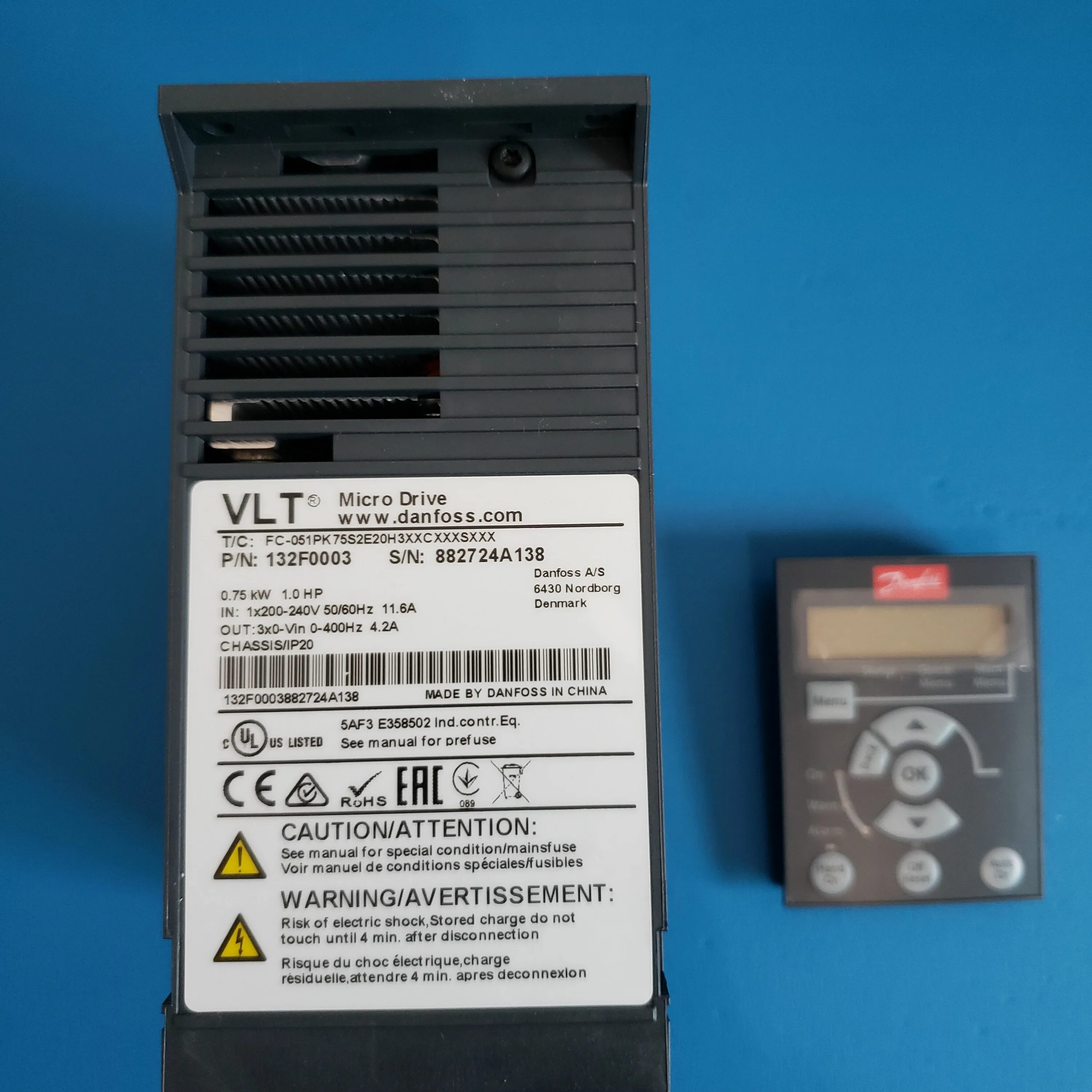 Danfoss micro. Danfoss 132f0018. danfoss vlt micro fc 51 4 kw. частотный преобразователь danfoss vlt micro drive fc-051pk75. danfoss fc-051pk75t4e20h3xxcxxxsxxx.