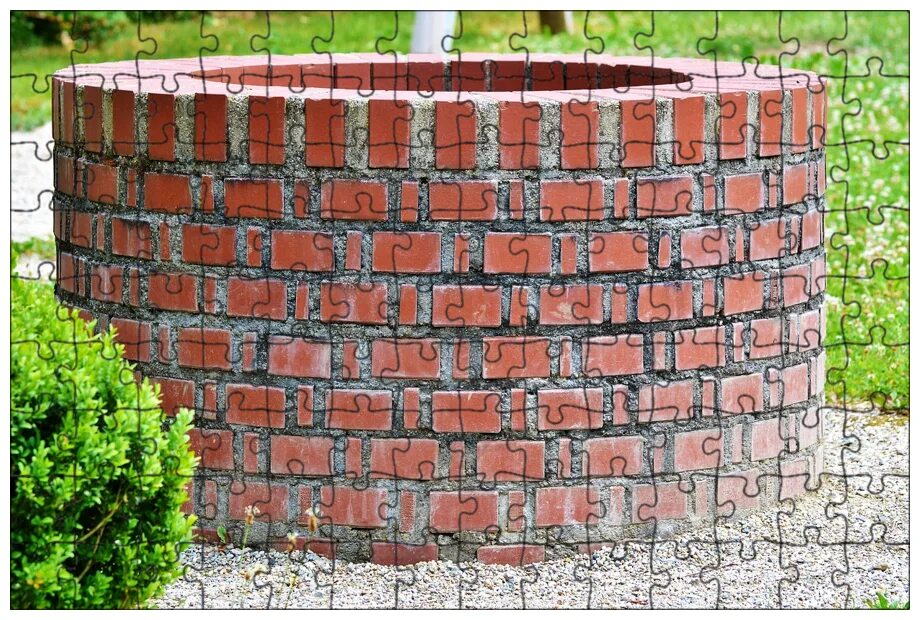 вудингдинский колодец. колодезный домик. кирпичная обкладка колодца. обложить колодец. колодец круглый.