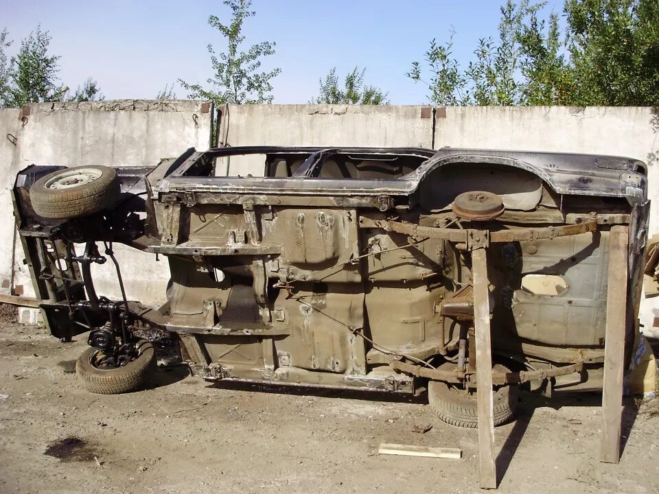 Газ 3110 фото днища Профилактика коррозии кузова Lada 21104, 1,6 л, 2007 года другое DRIVE2