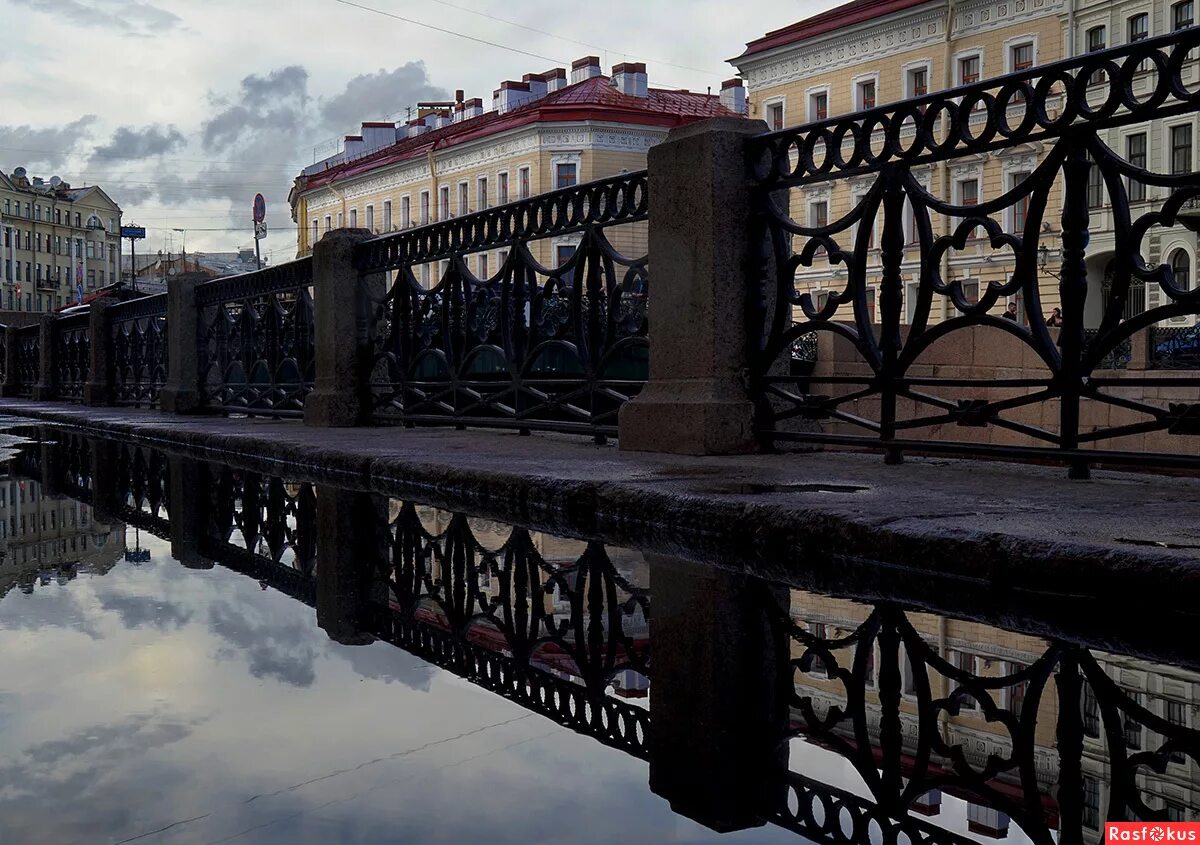 новосибирск чугунные ограждения. ограда набережной реки мойки. чугунный город. держатель для перил литье чугун. ярославский чугунный заборчик.
