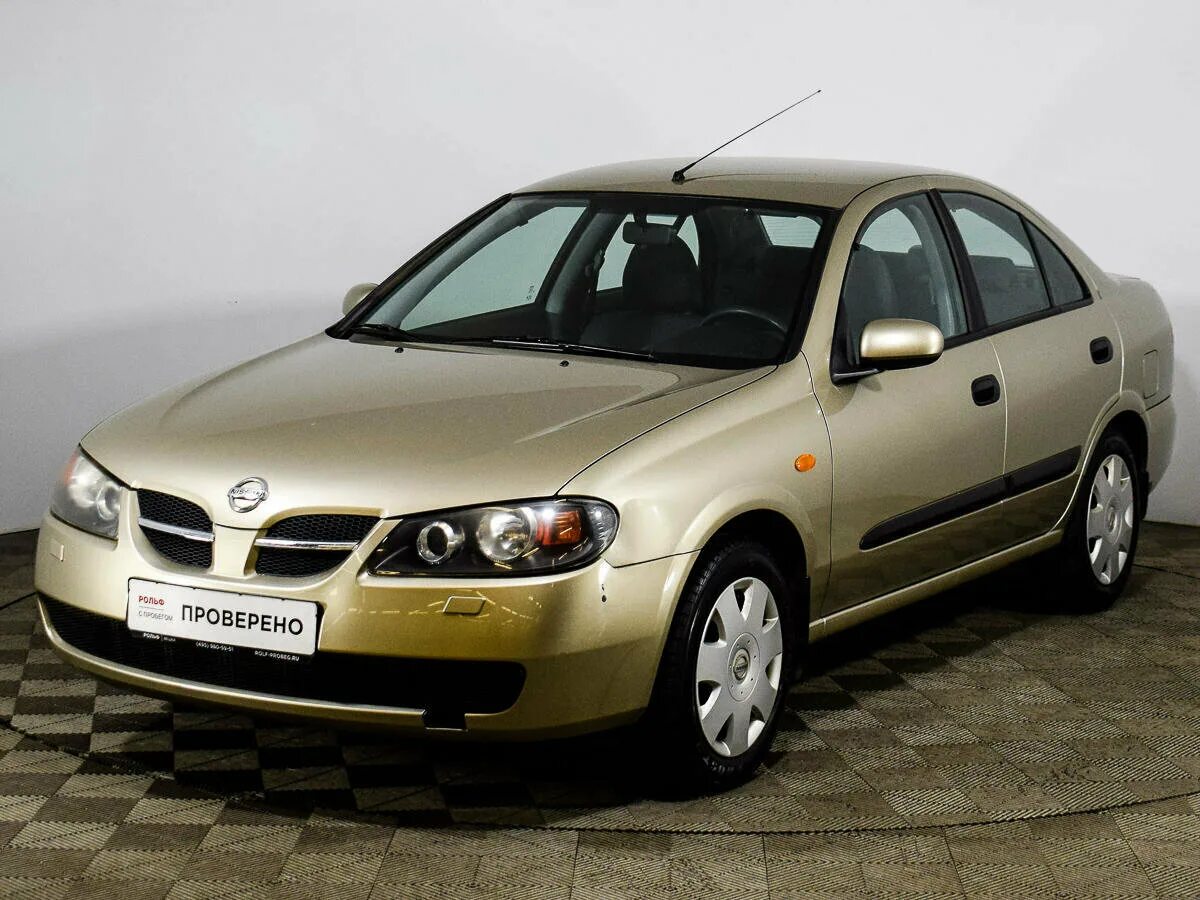 Купить ниссан альмера хэтчбек. Nissan Almera хэтчбек II 1.5. Альмера 2004 хэтчбек. Ниссан Альмера универсал 2004. Ниссан Альмера хэтчбек золотистый.