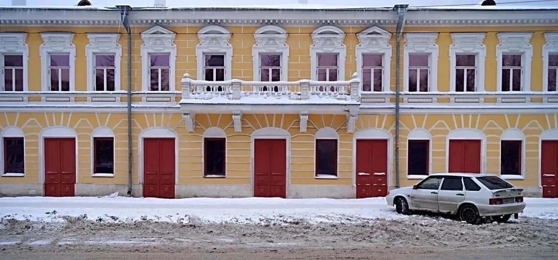 Музей плотниковой. Городская усадьба Плотниковой Архангельск. Музей Плотниковой Архангельск. Дом усадьба Плотниковой Архангельск. Усадебный дом е к Плотниковой Архангельск.