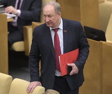Защита депутатов