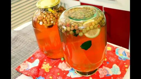 Компот мохито с клубникой и мятой лимоном