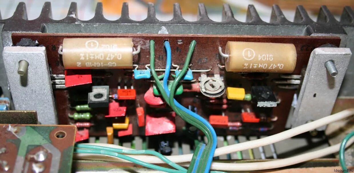 Электроника 20 стерео. Электроника у-045-стерео. Усилитель электроника 20у010а. Блок регуляторов электроника 20. Усилитель «электроника-20» стерео конструктор.