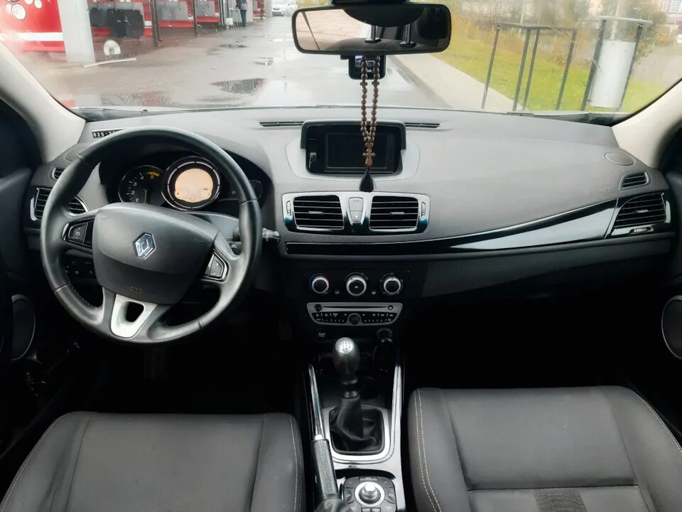 Renault megane 3 рестайлинг. Renault megane 3 универсал автомат. Renault duster 2010 коробка автомат. Меган 3 автомат. 6.