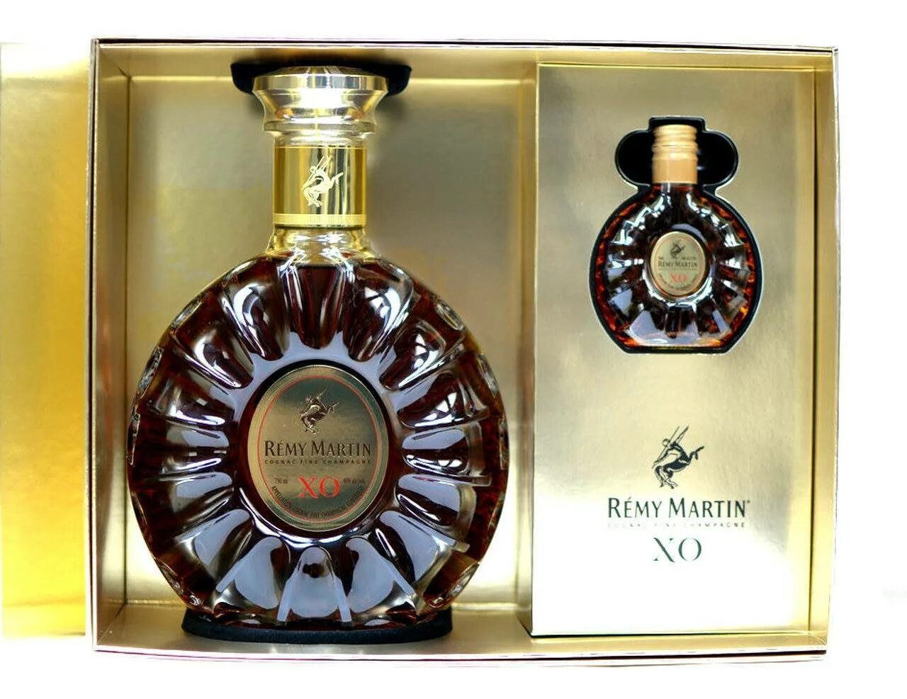 Какой хороший коньяк можно. Коньяк Remy Martin XO. Дорогие коньяки в подарок.