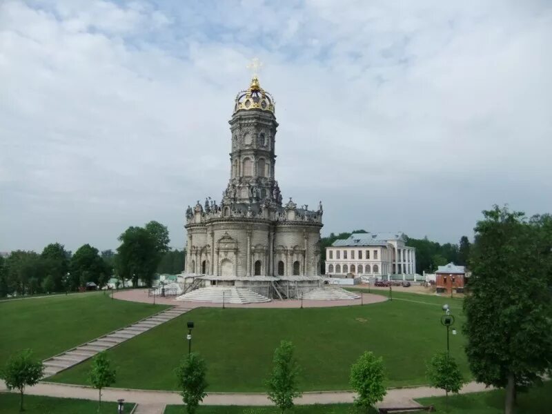 Подольск фото. Усадьба Дубровицы в Подольске. Усадьба Голицыных в Дубровицах. Подольск достопримечат. Город Подольск Московской области фото.