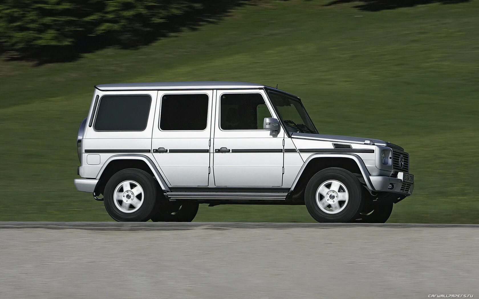 Замков гелендваген. Mercedes Benz g320. Mercedes-Benz g-class 2007. Мерседес-Бенц g320 1997. Мерседес Бенц g4.