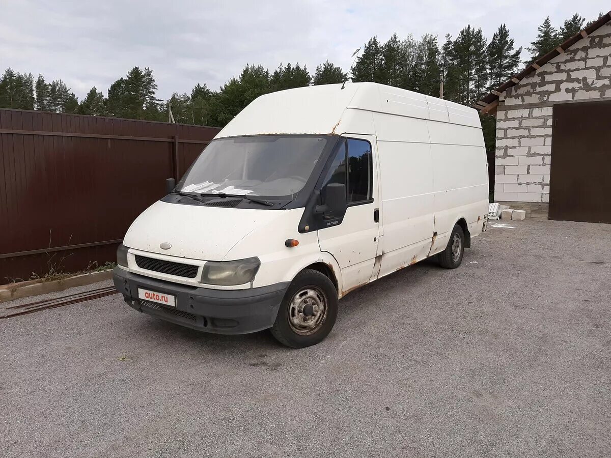 Купить форд цельнометаллический. Ford Transit 2004. Ford Transit 2004 фургон. Ford Transit 2000 White. Форд Транзит цельнометаллический фургон белый.