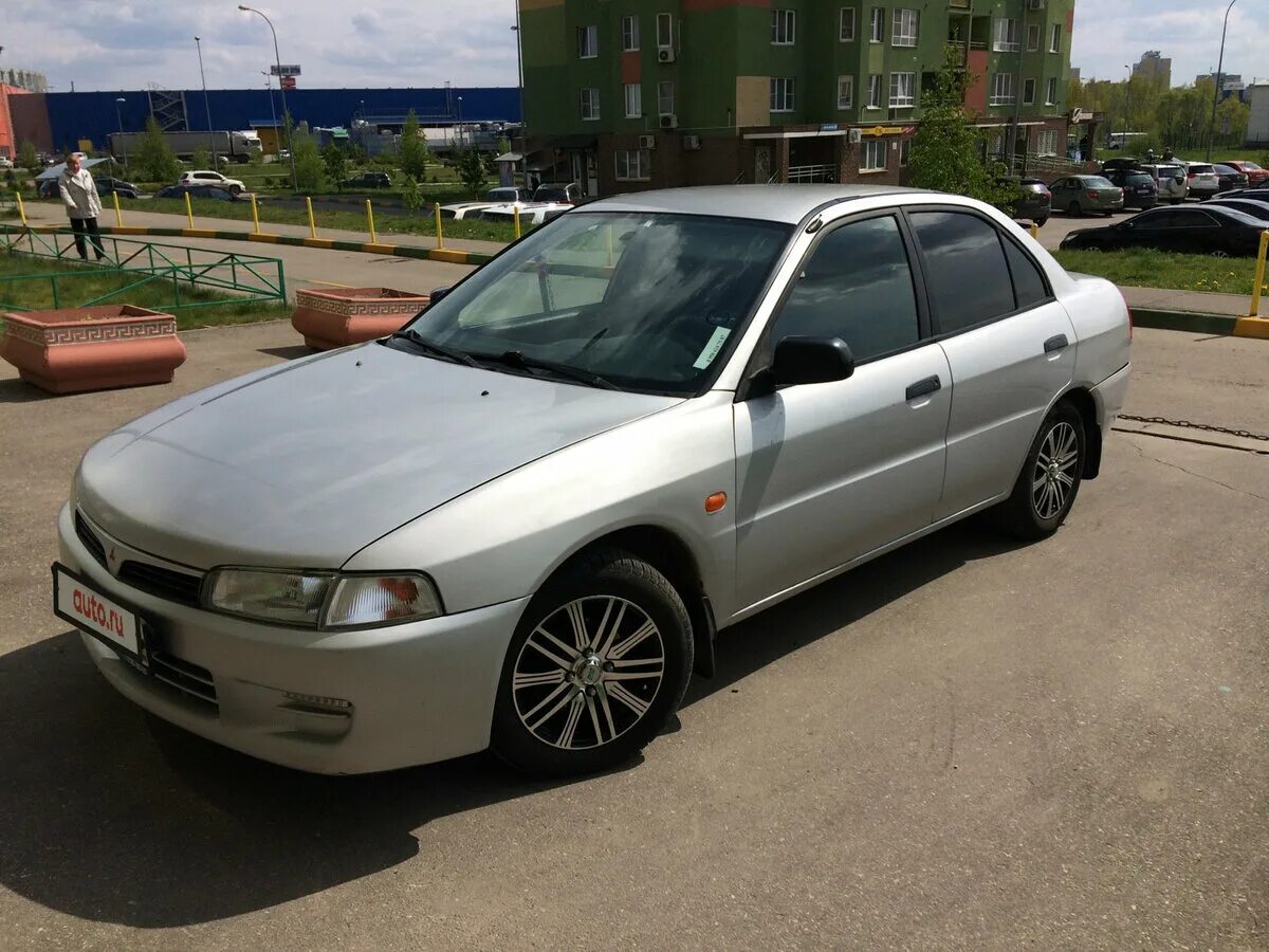 Выпуск mitsubishi lancer. Mitsubishi Lancer 1997. Митсубиси Лансер 7. Mitsubishi Lancer 1997 1.3. Митсубиси Лансер 1.3 2000.