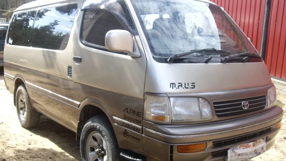 Toyota hiace 1996