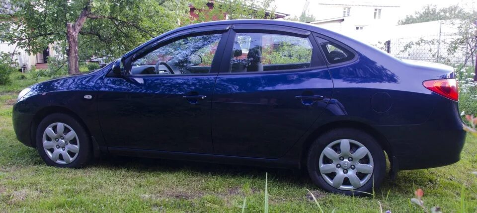 Элантра авито краснодарский. Элантра авито краснодарский. Hyundai elantra 1. 6 2004 с тонировкой. Хендай элантра 2010 белая.