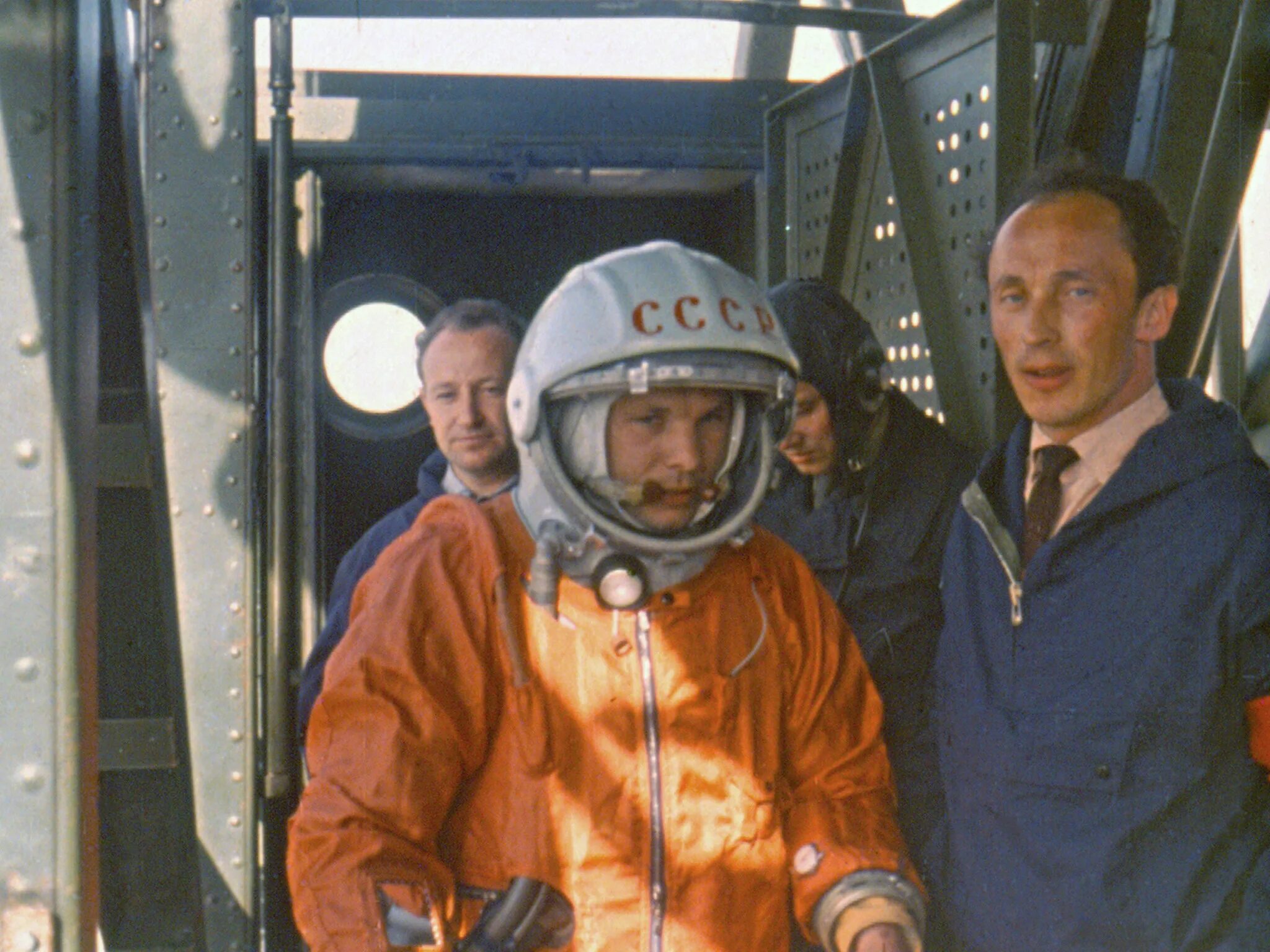 First man in space. Гагарин первый в космосе 1961.