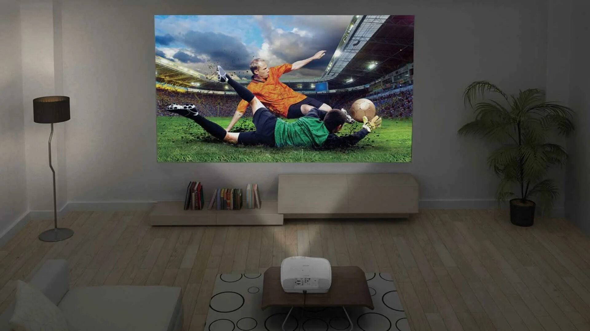 Проектор или телевизор что лучше. Телевизор проектор на стену. Изображение с проектора. Проектор на стену дома. Проектор vs телевизор.