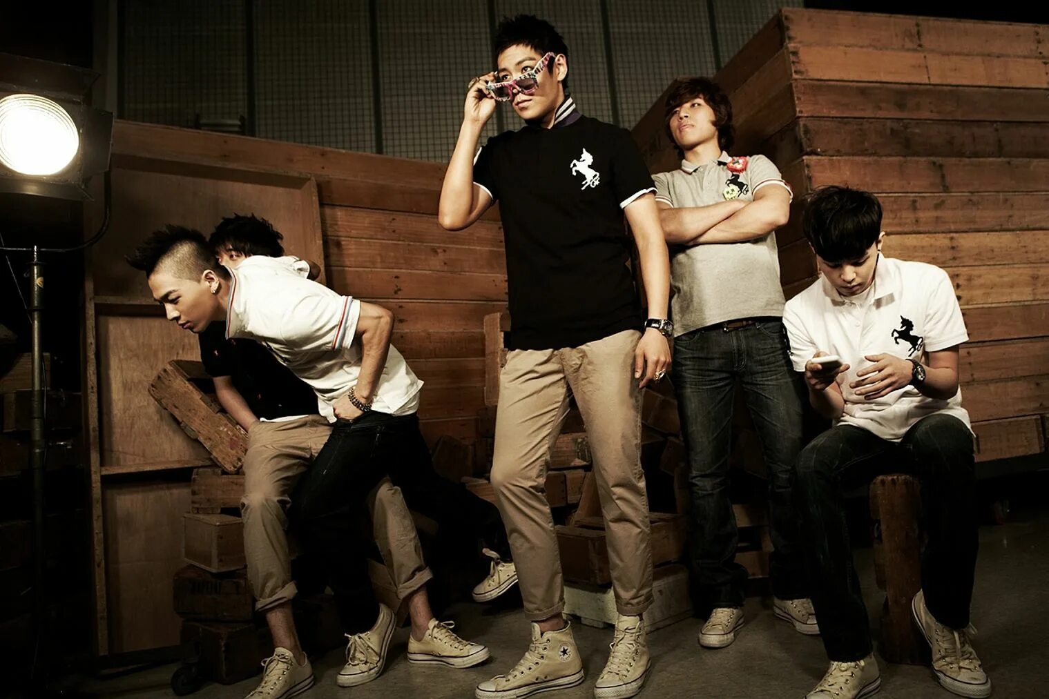 Биг бенг корейская группа. Big Bang участники 2010. K Pop big Bang участники. Гэн бэнг группа.
