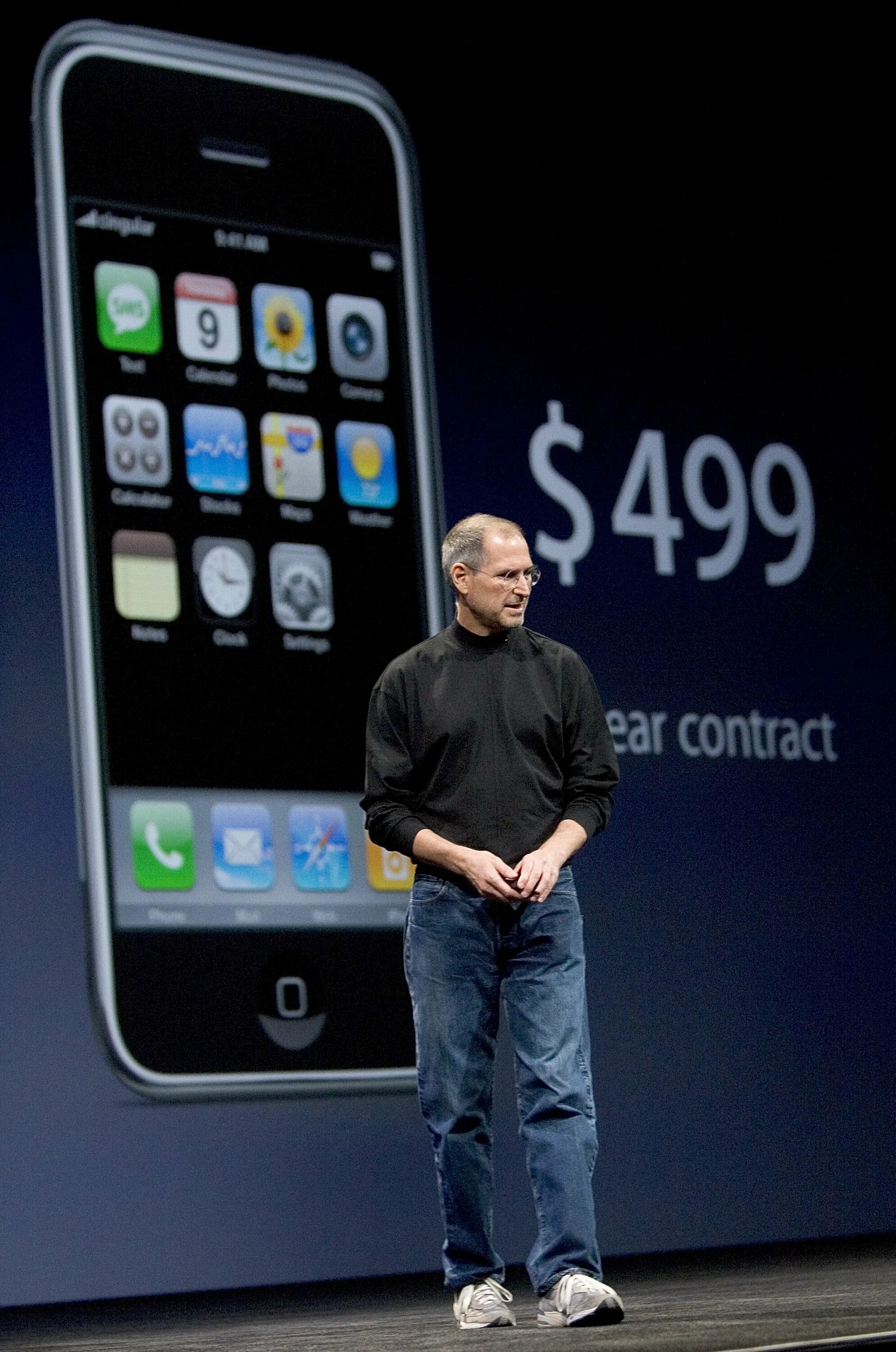 Года выпуска первого iphone. Стив Джобс айфон 2007. Стив Джобс презентация iphone 3g. Стив Джобс презентация iphone 1. Iphone 2007 Стива Джобса.