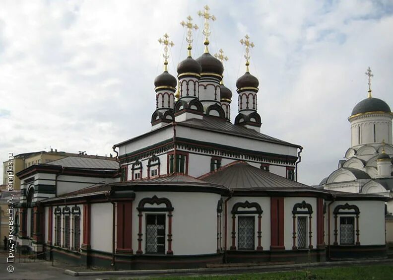 Православная 15 6. Рождественский монастырь (Москва).