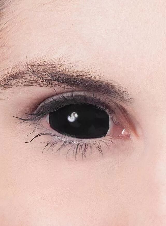 Black sclera 2 линзы. Склеры линзы черные. Склеральные линзы черные 22мм. Склеральные линзы склеры. Склеры глаз линзы