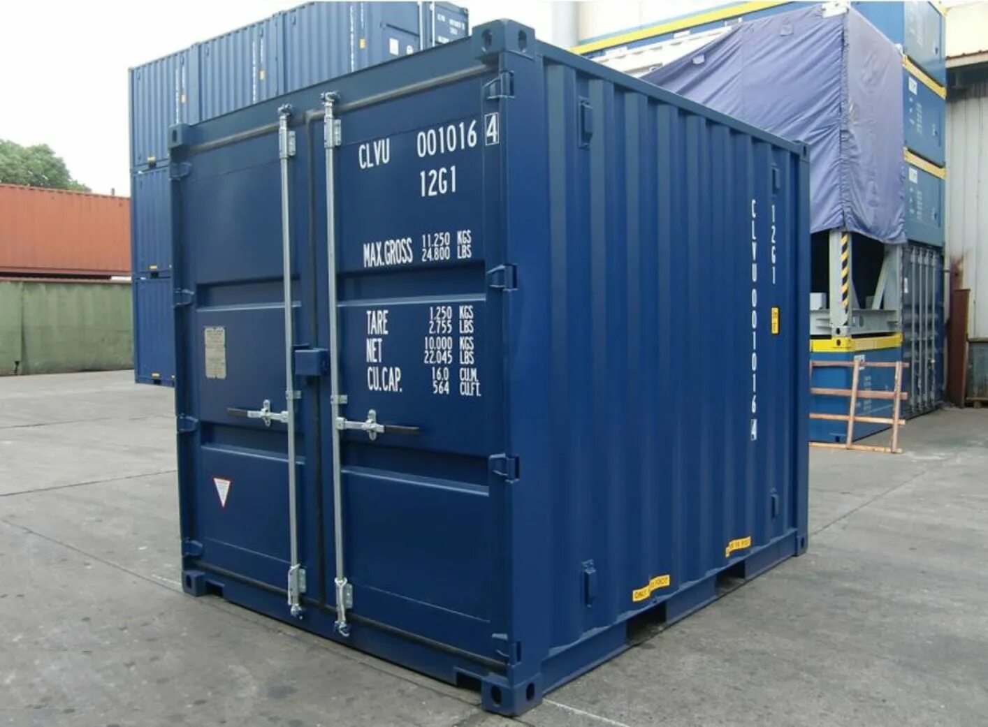 Морской контейнер 20 футов. 40 hc container. Кбк контейнера 40 футового. 10 ft контейнер. Уктн 24000 контейнер.