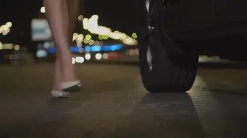 Ноги идут видео