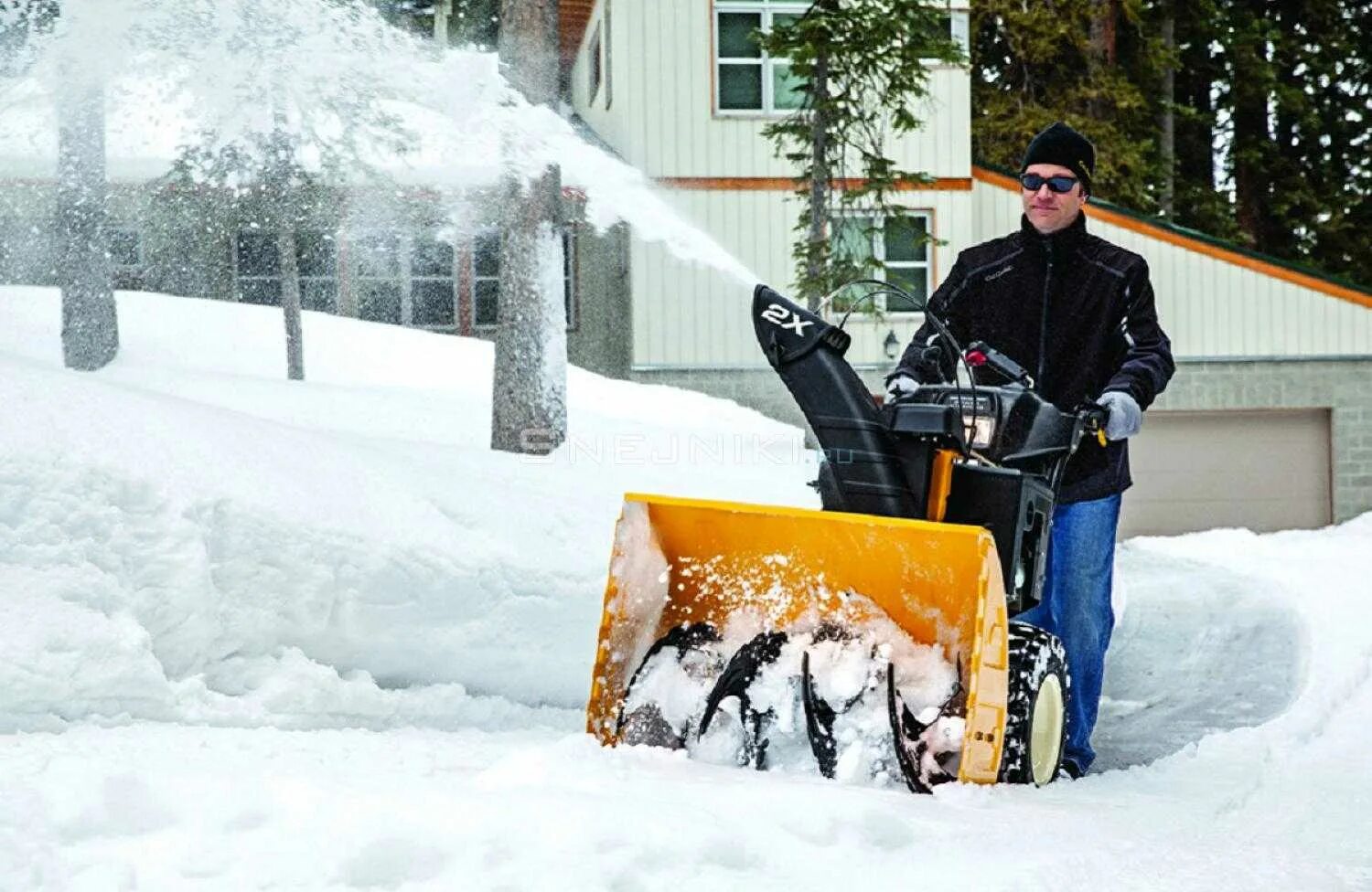 Снегоуборочная машина "Cub Cadet" 524 SWE. МАКСПИЛЛЕР снегоуборщик 4850. Снегоуборщик Snow Thrower zs168fa. Cub Cadet снегоуборщик. Снегоуборщик тюмень