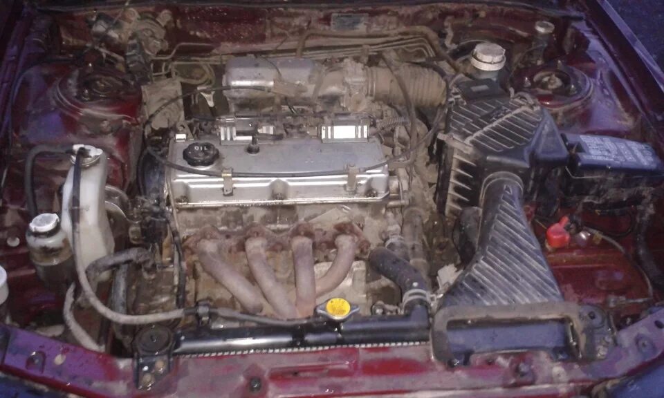Мотор Митсубиси Галант 2.0. Двигатель Митсубиси Галант 1998. Мотор Митсубиси Галант 2.0 1998. Mitsubishi Galant, 1998 двигатель. Двигатели mitsubishi galant