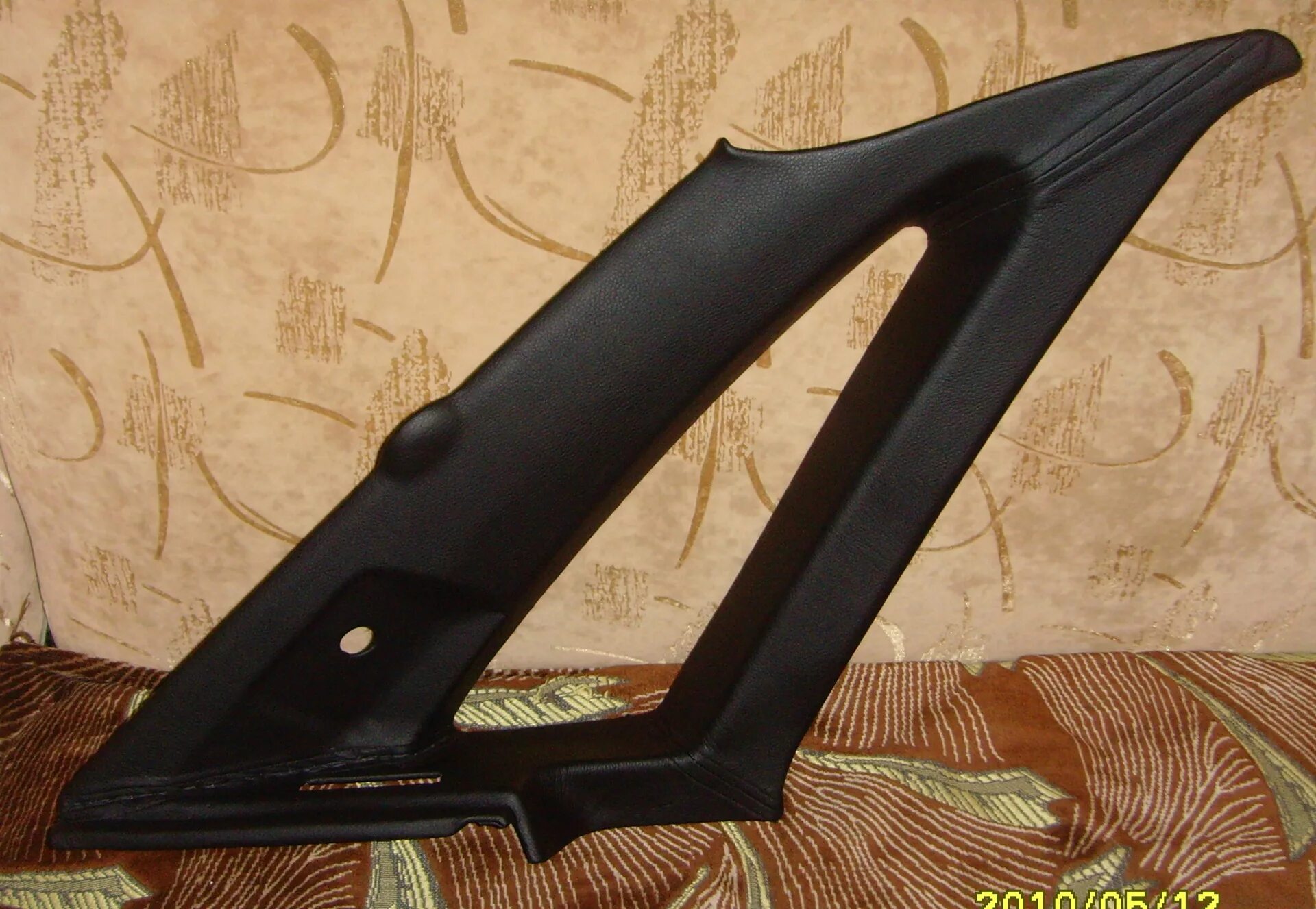 Облицовка стойки ваз 2107. Облицовка задней стойки ваз 2112. Задняя облицовка стойки. Обивка задней стойки ваз 2107. Облицовка задних стоек ваз 2114.