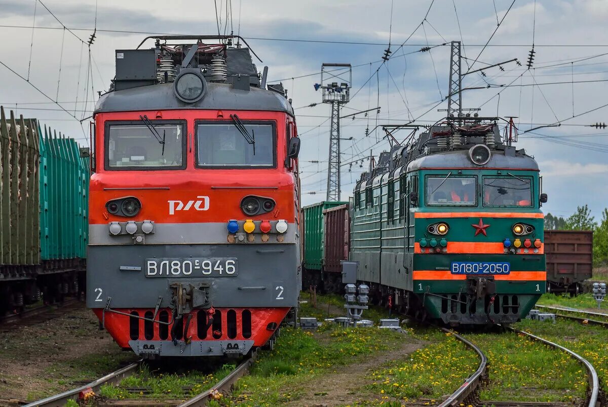 Локомотив вл 80. Локомотив Железнодорожный вл80. Грузовой Локомотив вл80. Вл80с вл80т. Покажи электровоз