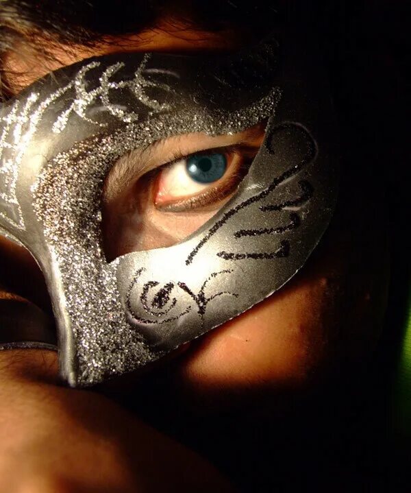 Курама девятихвостый лис кицунэ. Аватар лис с морковью. Кто был лисичкой в аватаре. Курама девятихвостый демон лис. Огненная лиса арт.