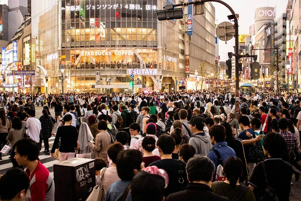 Crowded street. Шибуя Токийские Мстители. Япония Сибуя. Сибуя Токийские Мстители.