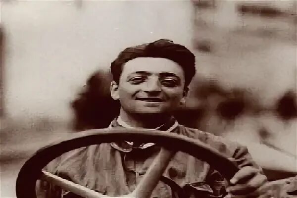 Альфредо феррари причина смерти. Альфредо Феррари. Enzo Ferrari in 1939 out. Энцо Феррари в молодости. Альфредо Феррари сын.