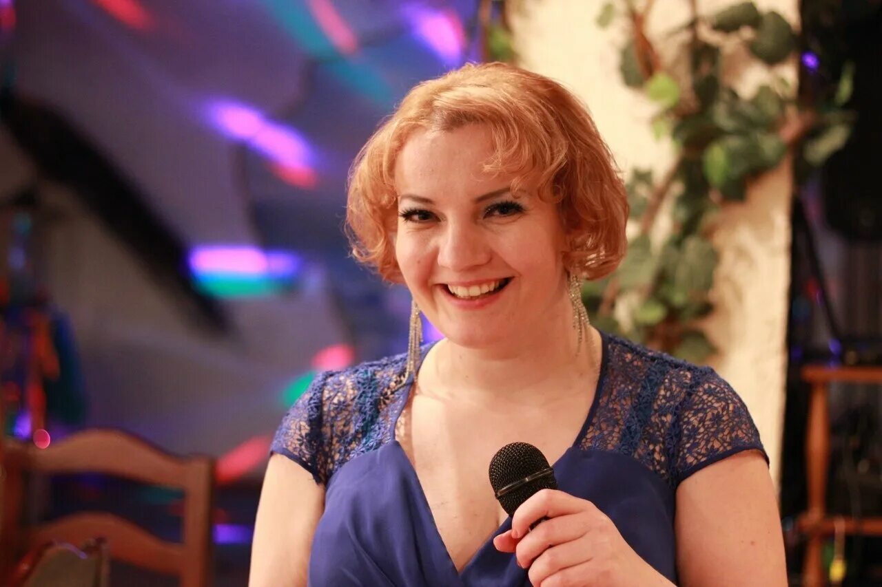 Ведущие екатеринбург. Ведущая на юбилей. Ведущая свадеб петрова екатеринбург. Ведущая свадеб петрова екатеринбург. Ведущая на юбилей.