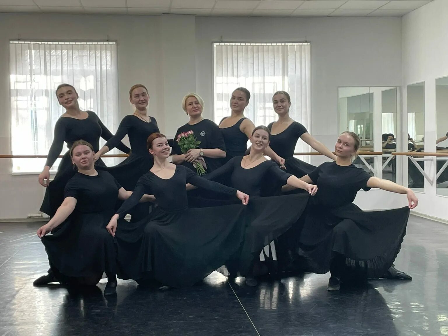 Хореографическое училище казань. Алсу гайфуллина ансамбль моисеева. Народные танцы. Фестиваль гармония. Урок народного танца.