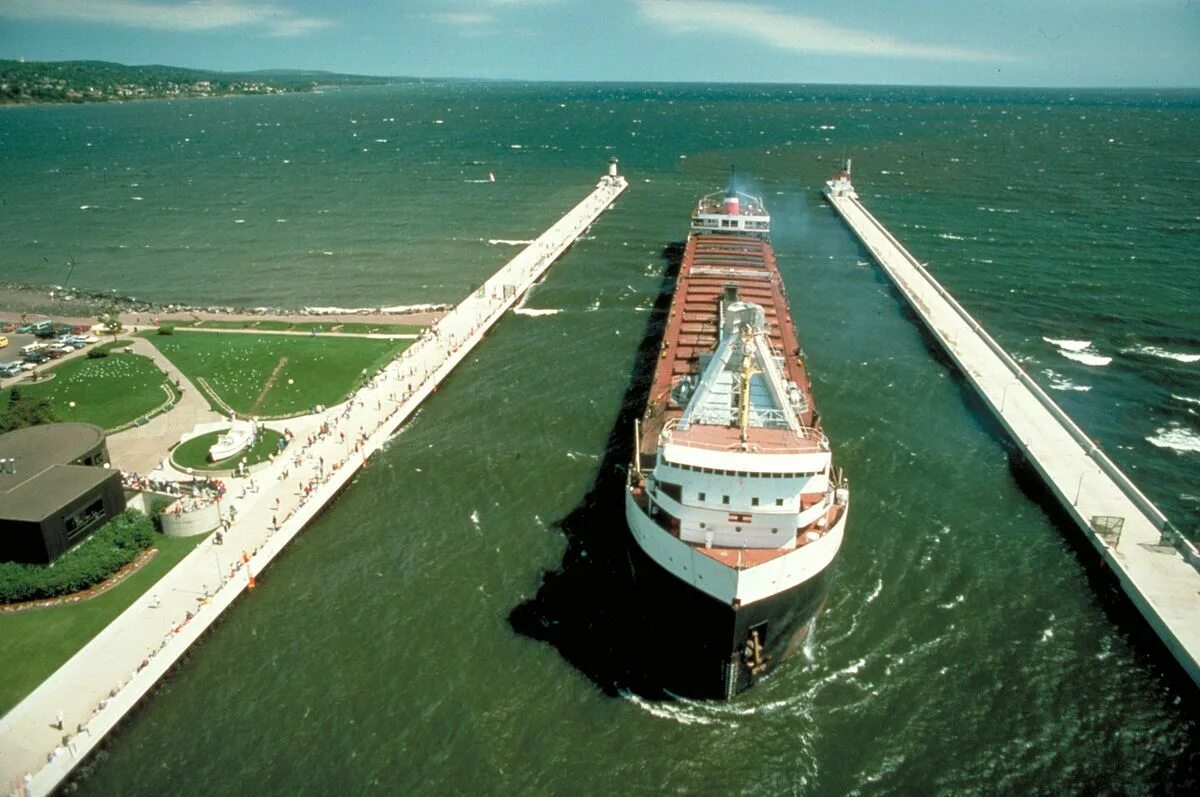 Duluth ship canal. Дулут город. Миннесота транспорт Водный. Дулут (Миннесота).