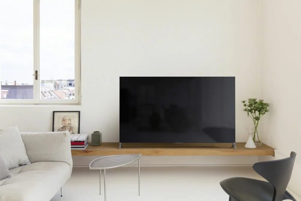 Телевизор sony 55x90l. Sony Bravia x9. Sony телевизоры KD 55 9005c. Телевизоры Sony Bravia 2015-16. Телевизор Sony Bravia 65 в интерьере.